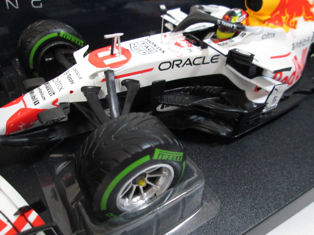 Minichamps 1/18 RB16B S. Perez Turkish Gp "Arigatou Honda"