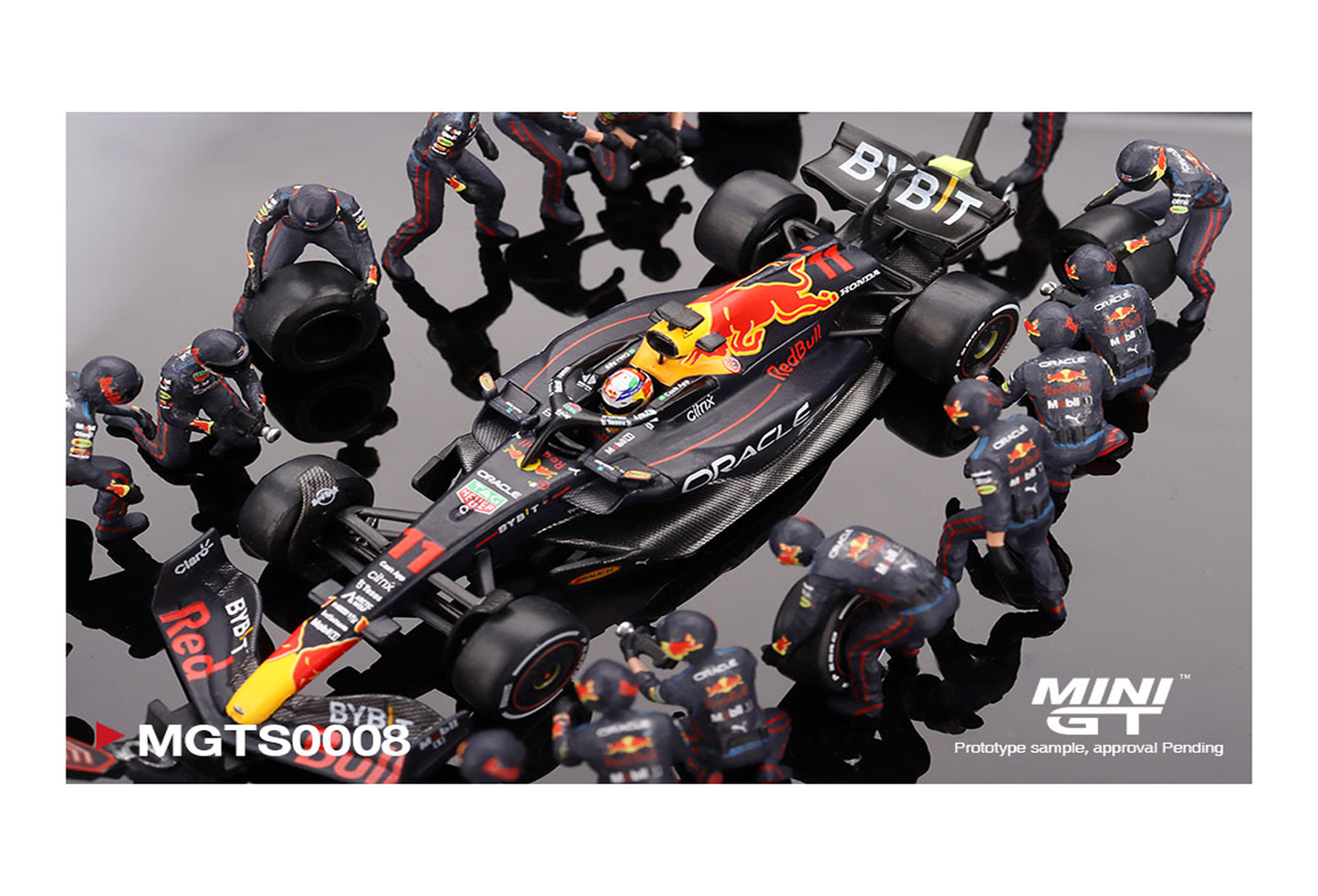 PREVENTA Mini GT 1:64 Oracle Red Bull Racing RB18 #11 S. Perez 2022 Abu Dhabi GP Pit Crew Set Limited Edition 5000 Set