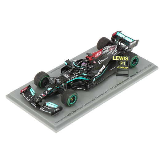 Spark 1/43 W12 L. Hamilton 100 F1 Victory Rusia Gp